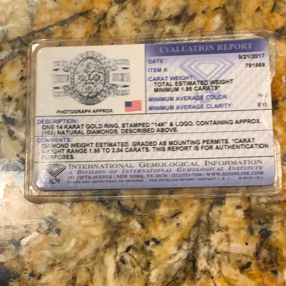 One 14 karat gold ring, 100 diamonds. - Picture 3 of 6